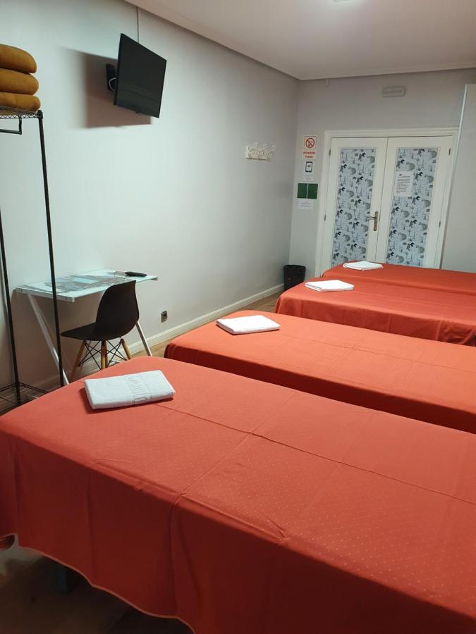 Pension El Espolon Logrono Bagian luar foto